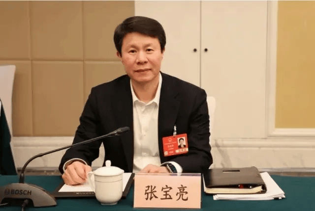 体育平台出租
_山东面积最大的市体育平台出租
，市委书记调整