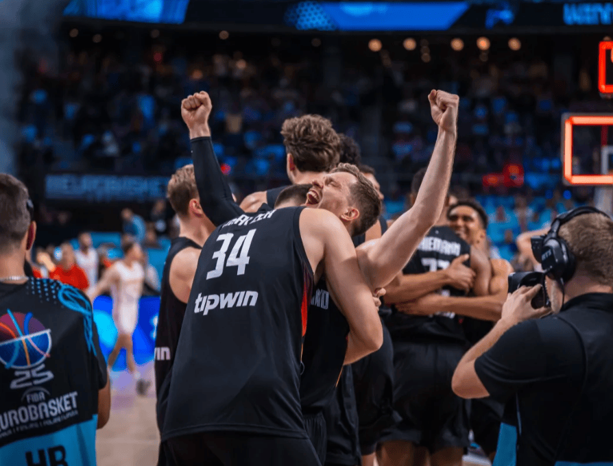 皇冠登一登二登三区别_德国黄金一代是如何炼成的皇冠登一登二登三区别？十年磨一剑打脸归化风潮