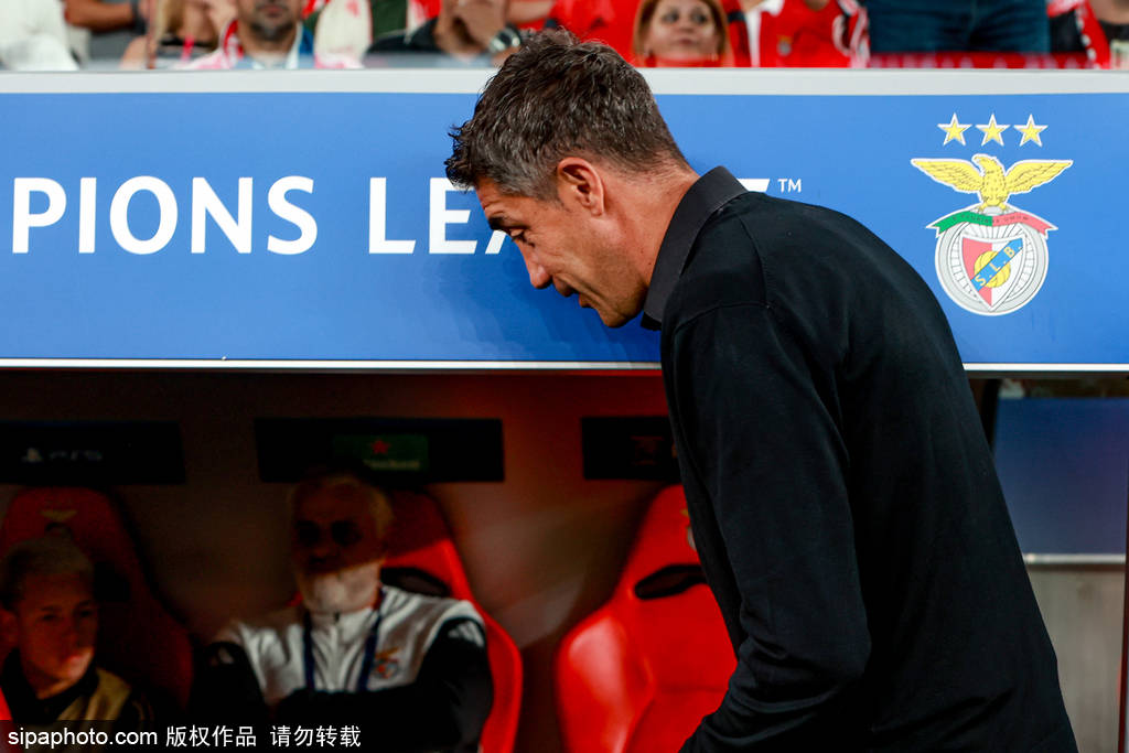 瑞士甲组联赛_阿莫林接手瑞士甲组联赛？本菲卡欧冠连丢3球爆冷输球 主帅光速被解雇