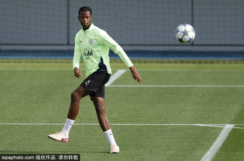 皇冠信用盘代理_福登：艰难平局背后的成长与未来希望皇冠信用盘代理，曼城与阿森纳的对决分析