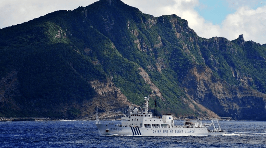 皇冠登3管理出租_中国大驱赴钓鱼岛皇冠登3管理出租，日方喊话数次无果，眼睁睁看中方投下不明物体