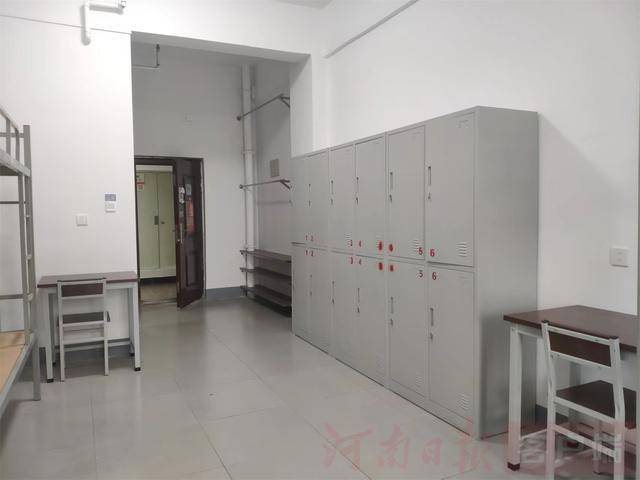 皇冠信用盘代理_从8人间到夫妻房皇冠信用盘代理，郑州富士康员工幸福安居“进行时”