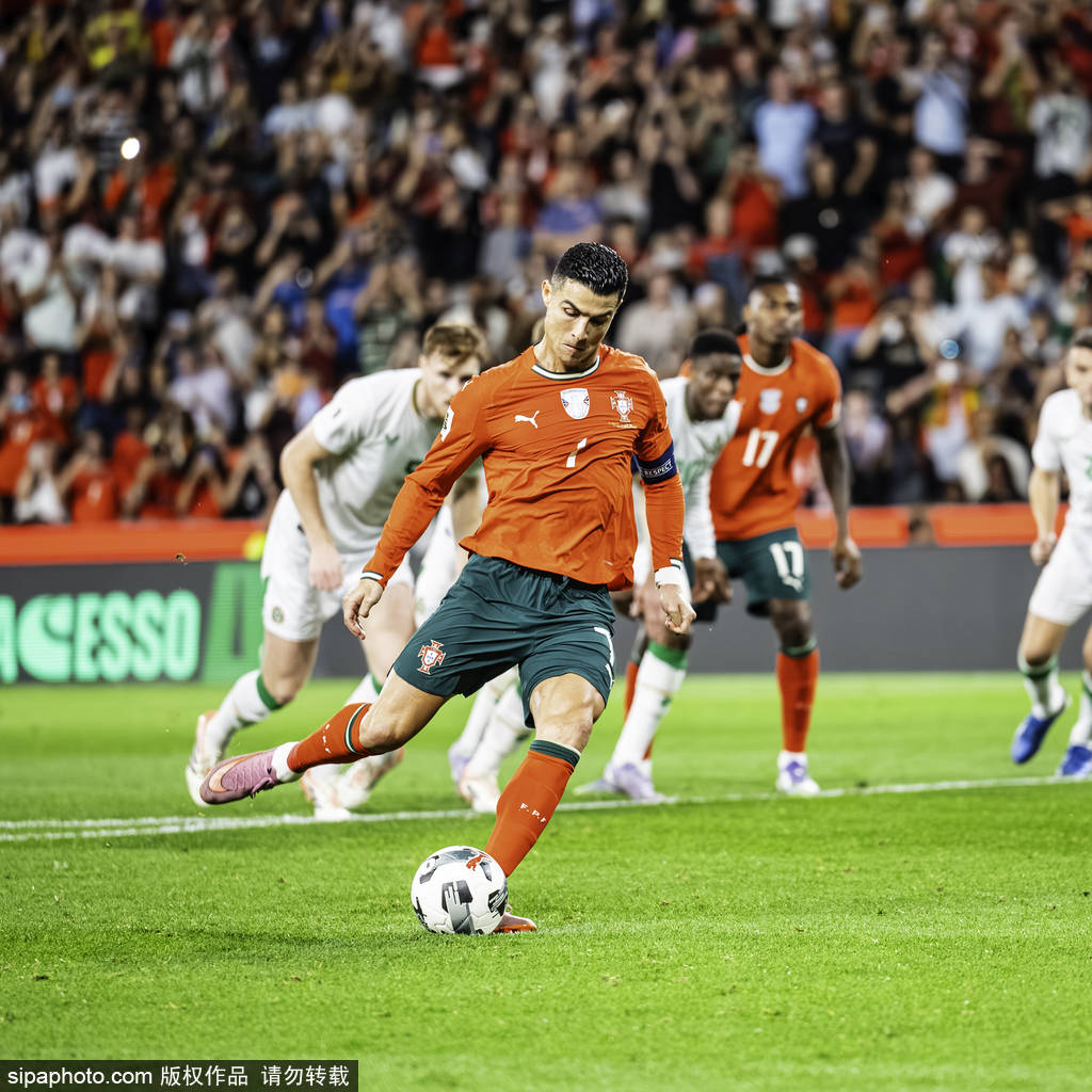 信用网皇冠申请注册_世预赛-C罗中框+失点内维斯补时绝杀 葡萄牙1-0夺三连胜