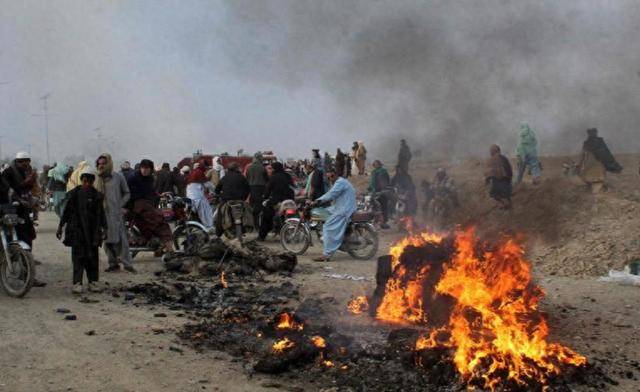 皇冠信用網代理登3_突发！中国两邻居全线开战皇冠信用網代理登3，超500人死亡，印度扮演重要角色？