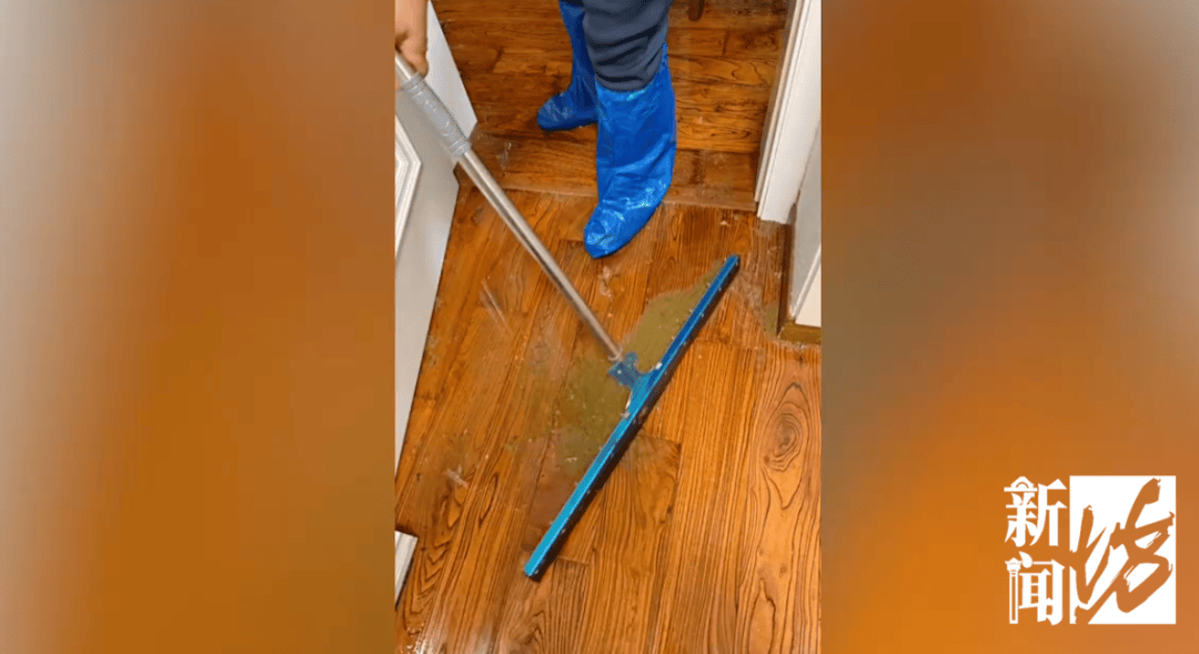 皇冠信用网登3代理
_上海一业主推开家门瞬间懵了皇冠信用网登3代理
！精装房竟成“化粪池”……