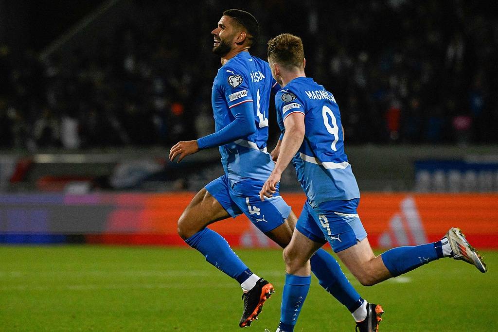 皇冠足球平台代理申请
_世预赛-恩昆库建功马特塔破门 法国2-2冰岛无缘四连胜