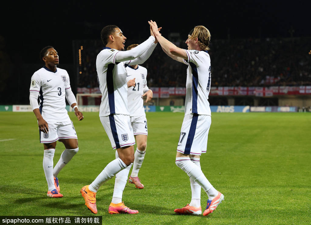 皇冠信用网会员账号
_欧洲首队皇冠信用网会员账号
！世预赛-凯恩两球 英格兰5-0拉脱维亚进世界杯