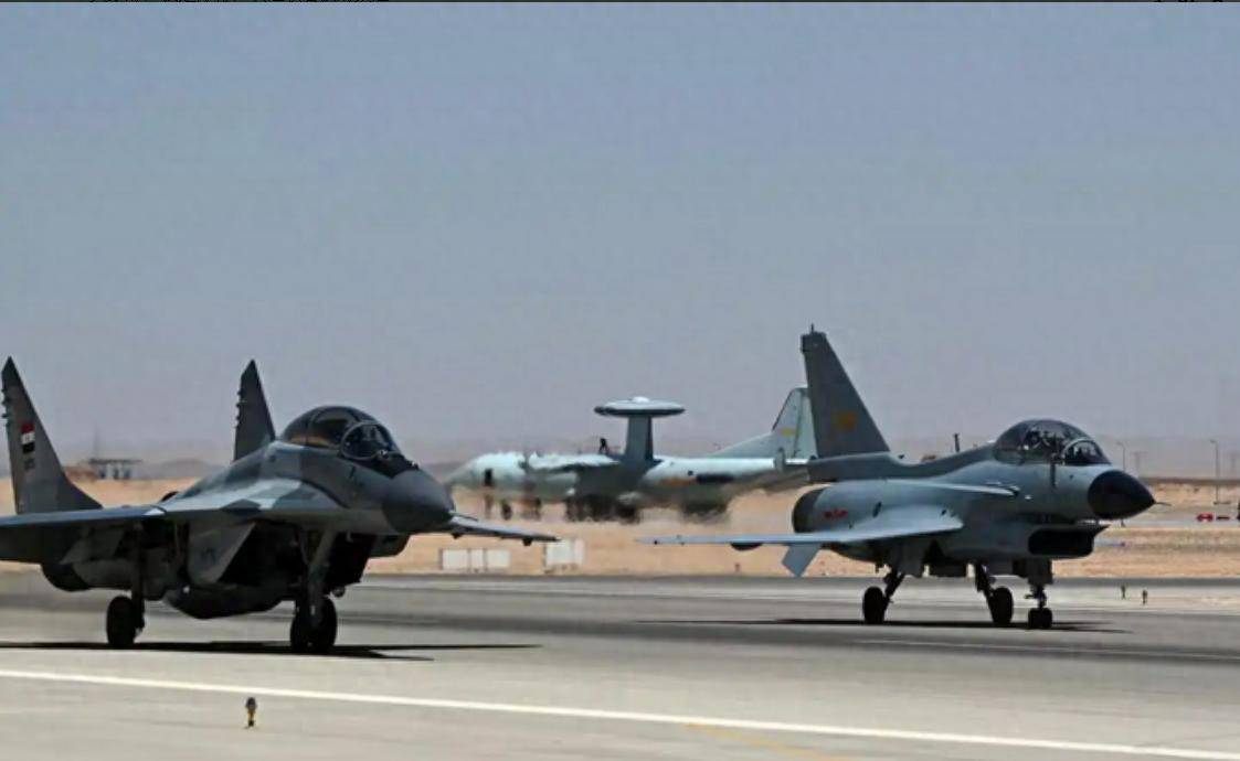 皇冠信用网如何申请
_中国歼-10C机群飞越红海皇冠信用网如何申请
，西方雷达竟毫无反应！印尼马上宣布采购42架