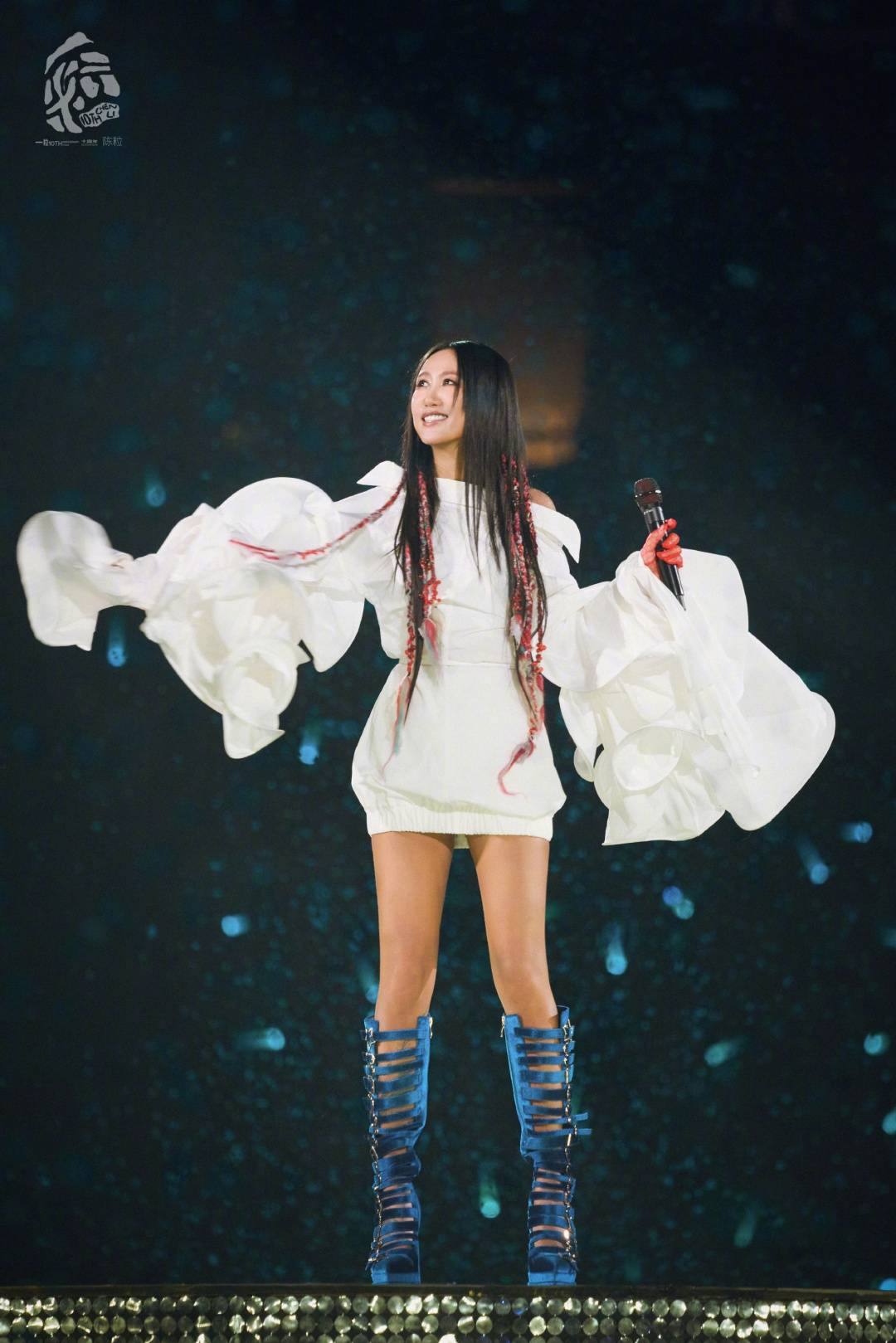 世界杯信用盘怎么租
_歌手陈粒演出中耳机爆炸世界杯信用盘怎么租
，发文称“将开始减少舞台工作”，透露此类事故已发生3次