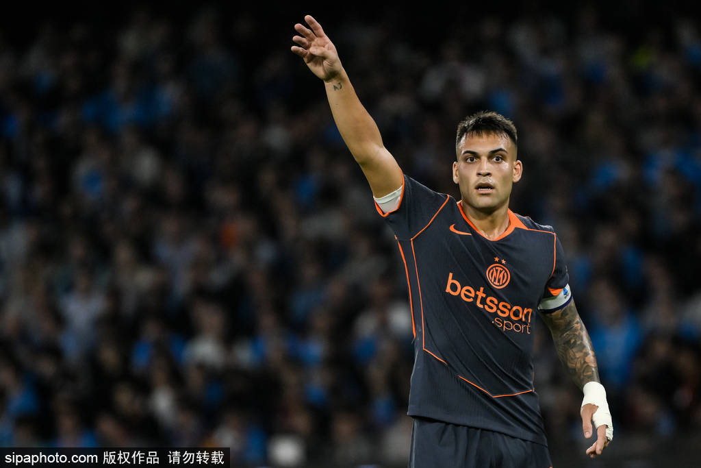 皇冠代理登3平台_观战台：利物浦战苦主+阿森纳争八连胜 拜仁冲14连胜