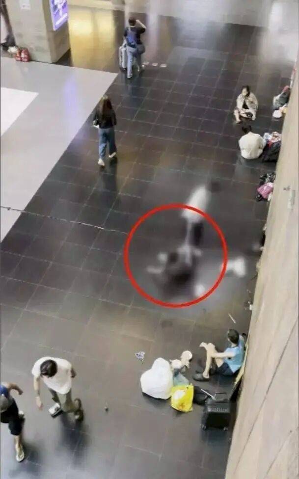 足球盘口开户_通缉犯在台北车站性侵香港女游客足球盘口开户，在侦查中翻供