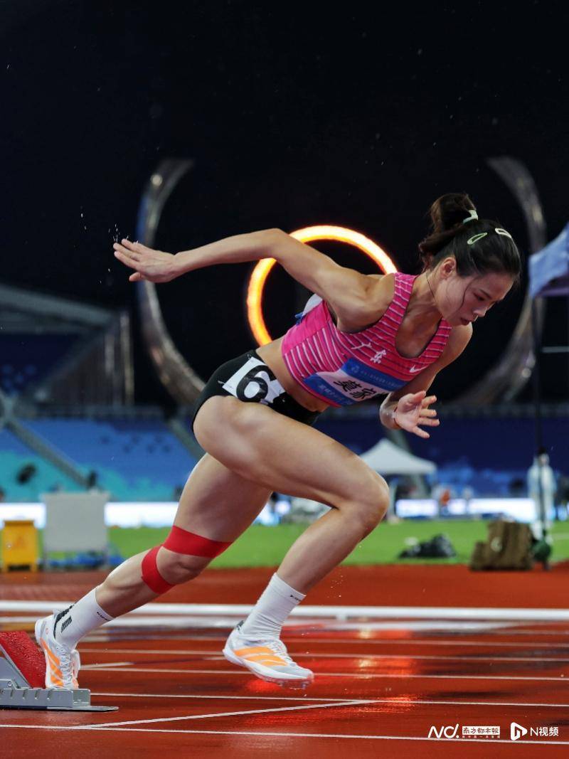 皇冠信用盘登3代理
_又是0.12秒决胜负皇冠信用盘登3代理
!莫家蝶不敌刘英兰获女子400米亚军