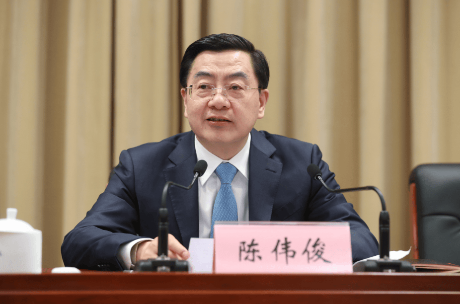 皇冠信用盘哪里申请
_打虎!新疆维吾尔自治区政府常务副主席陈伟俊被查皇冠信用盘哪里申请
,上周还曾参加公开活动