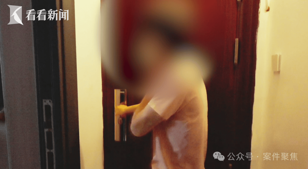 皇冠信用網怎么开通_“我妈都被你逼得心脏病去世了！”上海邻里纠纷酿悲剧皇冠信用網怎么开通，仅仅因为几扇门