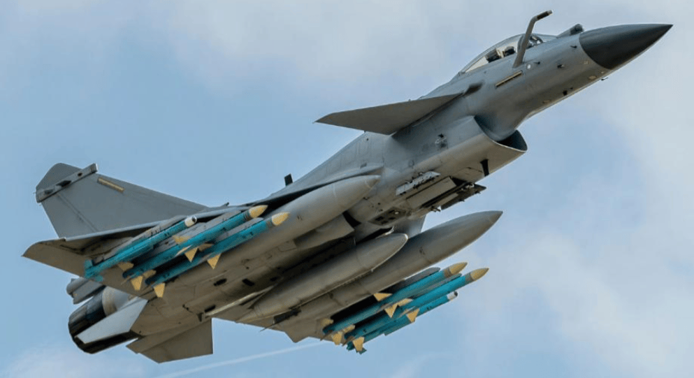 皇冠球盘app_打算抛弃歼-10CE了？空军元帅“冲动消费”皇冠球盘app，孟加拉闪签欧洲台风