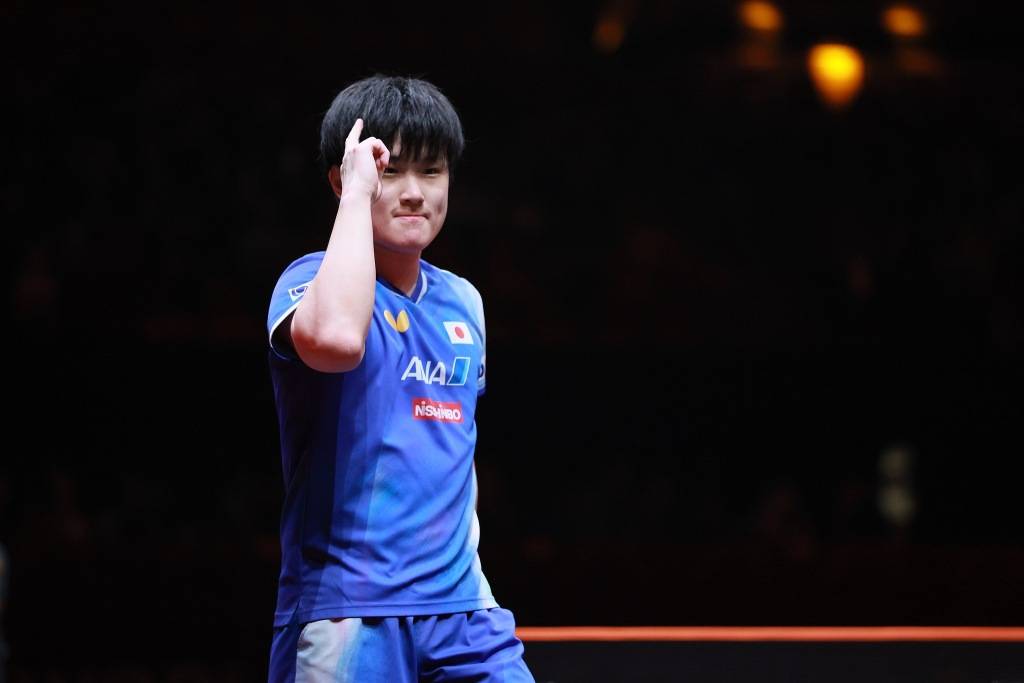 皇冠平台_张本智和WTT总决赛夺冠皇冠平台，国乒首次无缘男单决赛