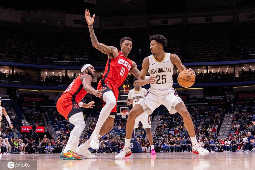 皇冠代理管理端_25分大逆转皇冠代理管理端！杜兰特32+7墨菲27分 鹈鹕加时胜火箭