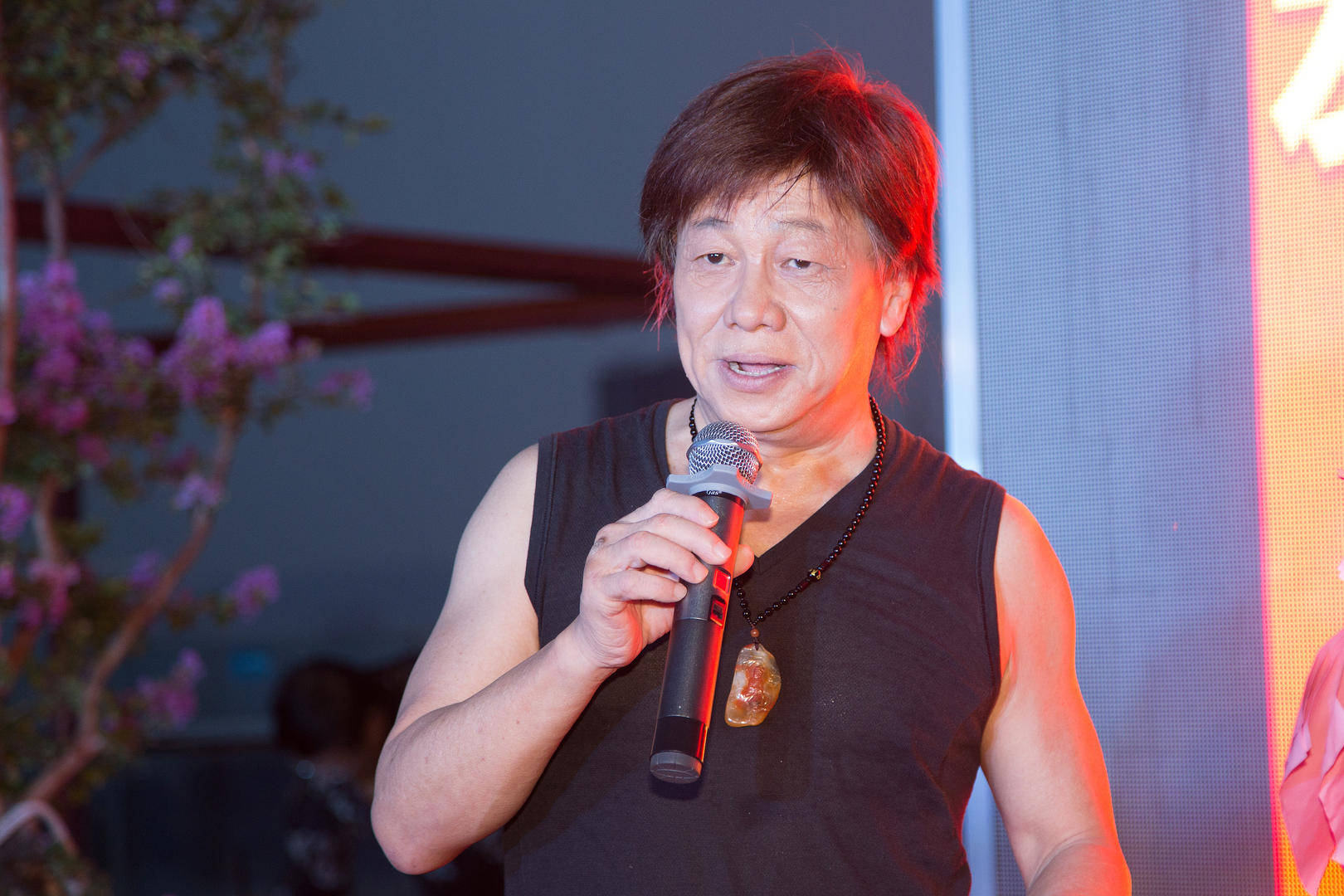 正版皇冠信用网_经纪人回应梁小龙去世原因:他不喝酒正版皇冠信用网,不是睡梦中心梗