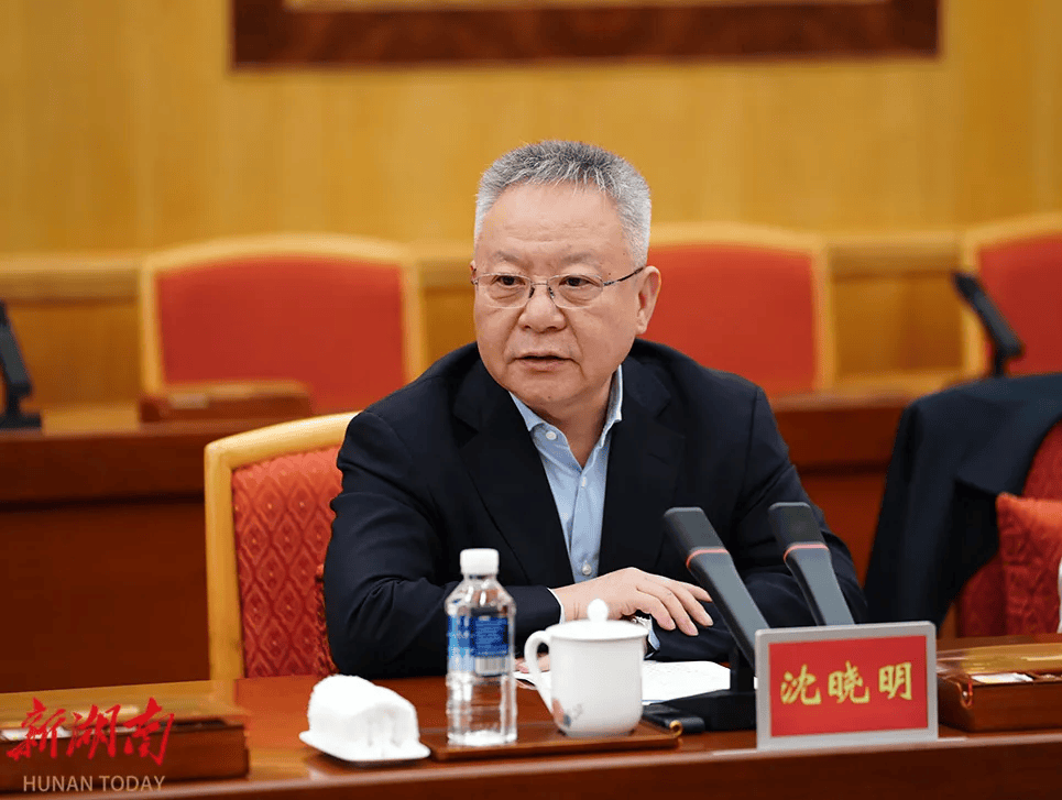 皇冠世界杯_湖南省委书记：必须下决心推动烟花爆竹产业全面绿色转型、提升本质安全水平皇冠世界杯，真正让老百姓长长久久地端稳“这碗饭”